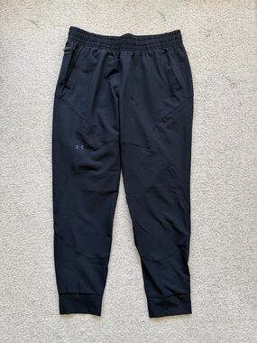 Under Armour Unstoppable Joggers, Size M, new condition.